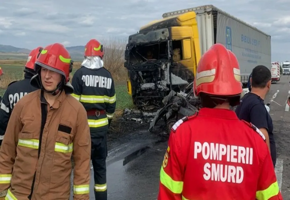 Accident cumplit pe DN 1B între un TIR și două autoturisme. Un bărbat a murit