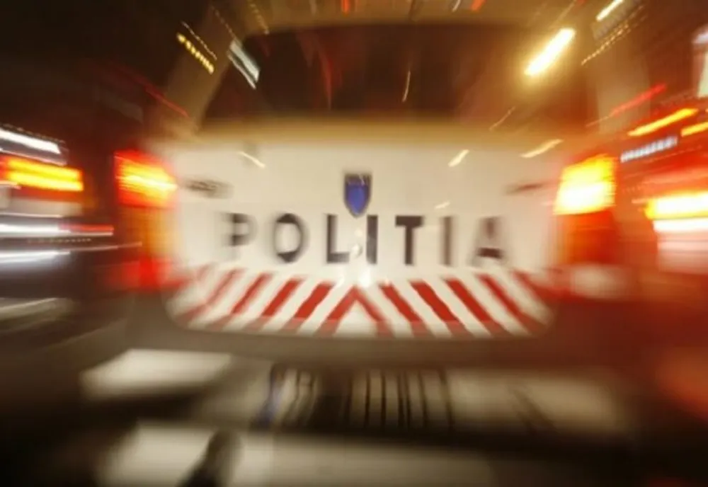 Prahova. Un șofer beat și fără permis urmărit de poliţişti 15 km