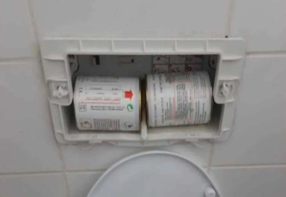 Incidente la meciul Petrolul – Rapid. 15 suporteri au fost amendați și li s-a interzis accesul la meciuri