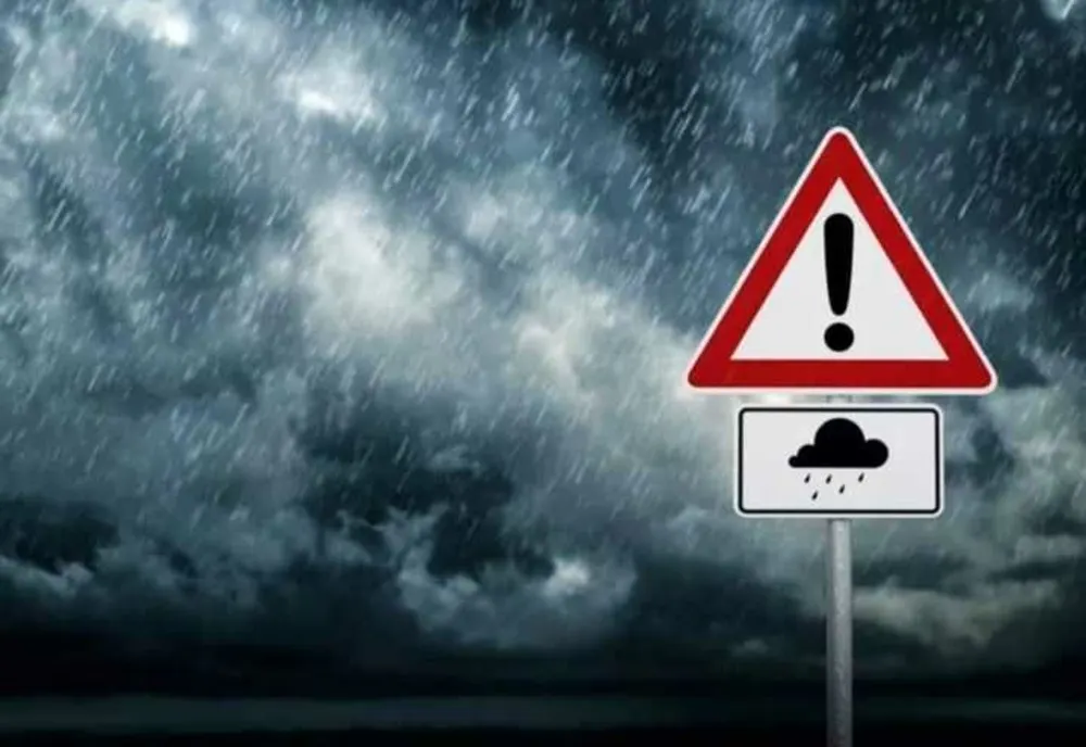 S-A EMIS RO-ALERT - COD ROȘU DE VREME EXTREMĂ. AVERTIZARE PENTRU MAI MULTE JUDEȚE, INCLUSIV BUCUREȘTI