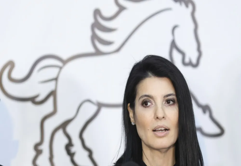 LAVINIA ȘANDRU, CANDIDATĂ LA PREZIDENȚIALE DIN PARTEA PUSL: „SUNT CANDIDATA ROMÂNIEI REALE”