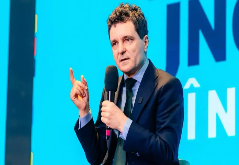 NICUȘOR DAN DUPĂ DEPUNEREA JURĂMÂNTULUI: E NEVOIE DE O REFORMĂ ADMINISTRATIV-TERITORIALĂ ȘI DE O REFORMĂ A SISTEMULUI ELECTORAL. E NEVOIE SĂ STOPĂM MARE EVAZIUNE FISCALĂ