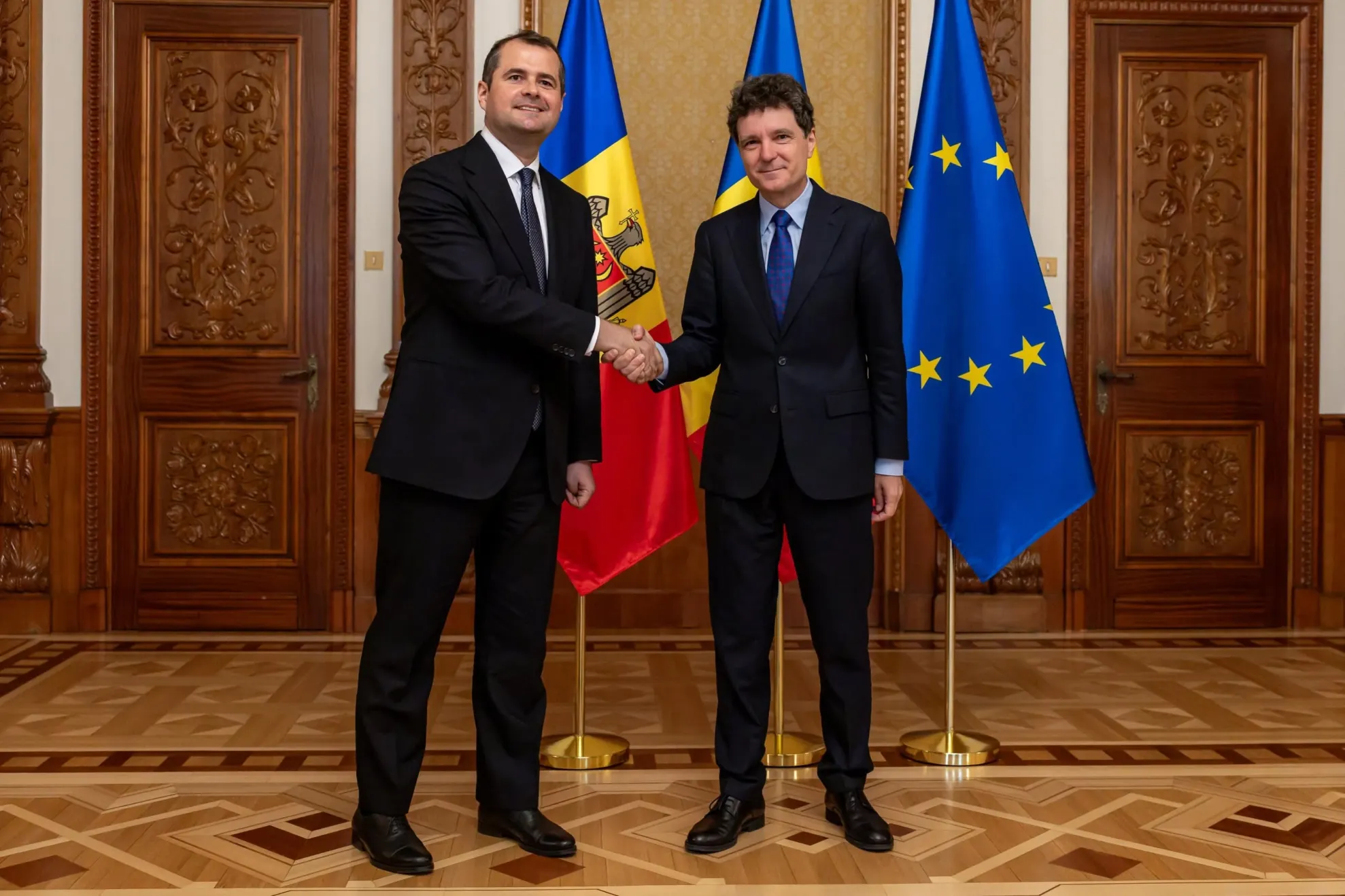 Nicușor Dan / Prim-ministru Republicii Moldova, Vasile Tofan