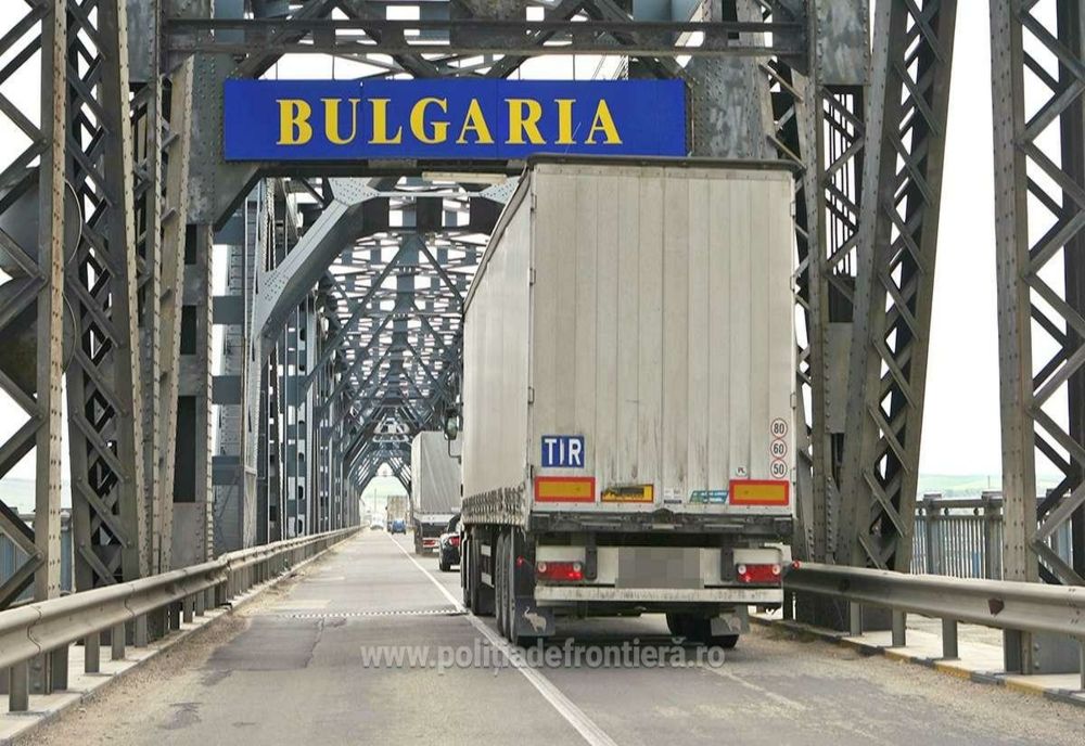 De astăzi, românii pot intra în Bulgaria doar cu test antigen