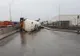 Cisternă cu motorină răsturnată în Parcul Industrial Ploieşti! Trafic restricţionat! Scurgeri de combustibil