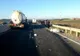 Accident rutier la Negoiești. O cisternă goală de GPL a fost implicată