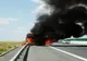 Incendiu pe Autostrada 3 București-Ploiești. O dubă încărcată cu articole de papetărie a luat foc