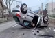 Doi copii au ajuns la spital după ce automobilul în care se aflau s-a răsturnat